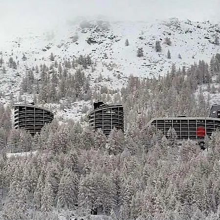 Cervinia Splendido Sulle Piste Брей-Червиния